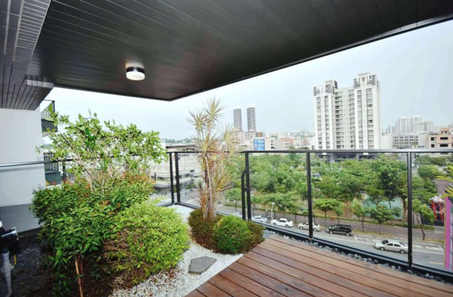 THIẾT KẾ BAN CÔNG | THI CÔNG BAN CÔNG ĐẸP Ở TÂN PHÚ TP.HCM - CÂY YÊU THƯƠNG